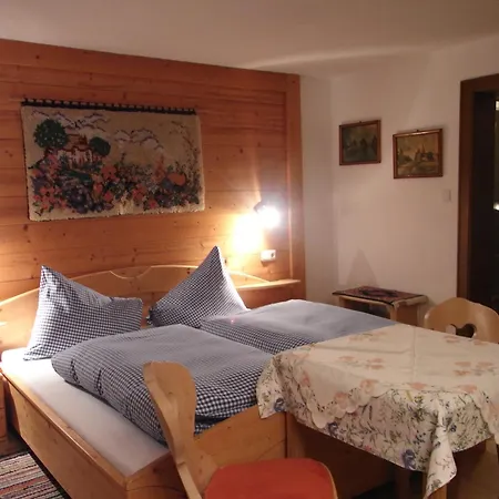 Konukevi Haus Morgensonne Pettneu am Arlberg